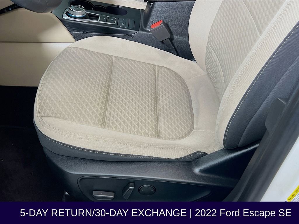 Used 2022 Ford Escape SE w/ Convenience Package image 24