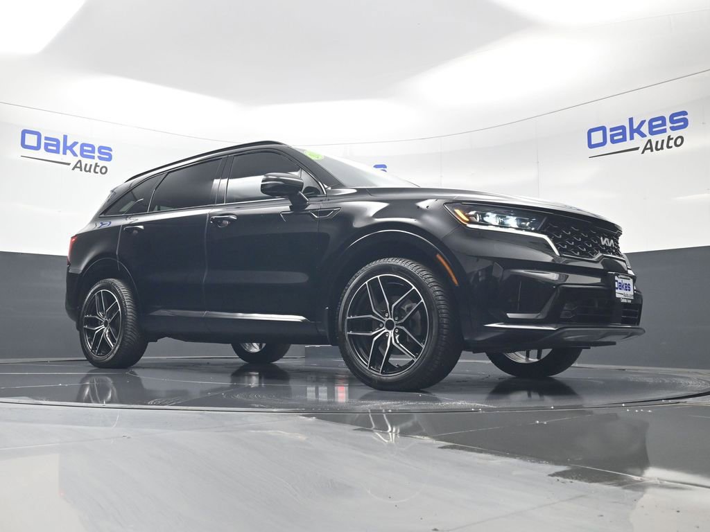 Certified 2022 Kia Sorento SX AWD/4WD image 42