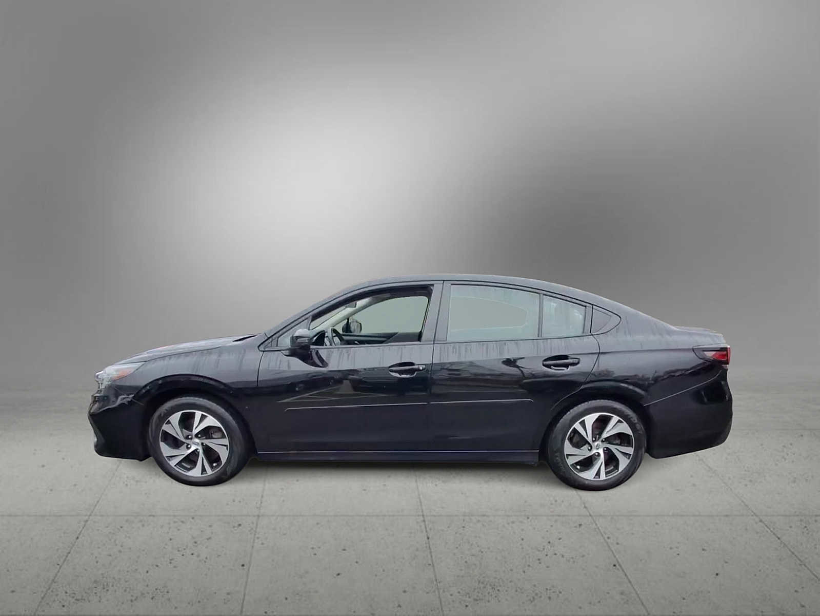 Used 2023 Subaru Legacy Premium image 5