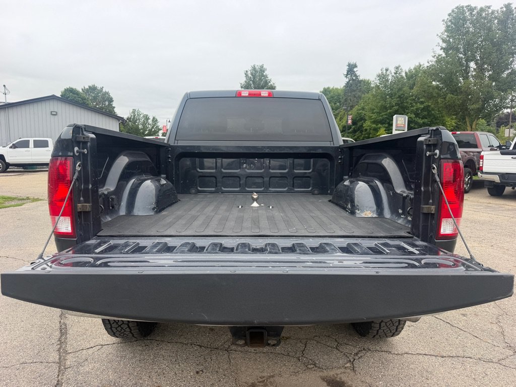 Used 2018 RAM 2500 Tradesman w/ Chrome Appearance Group AWD/4WD image 8