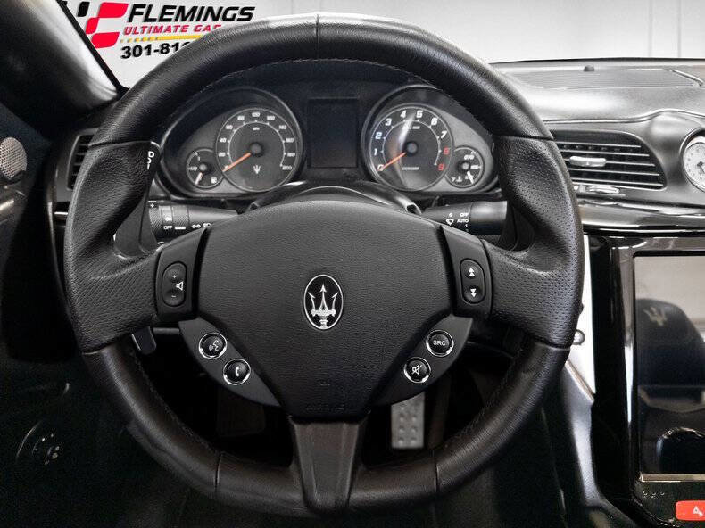 Used 2015 Maserati GranTurismo Sport image 14