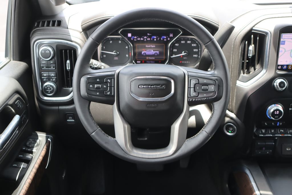 Used 2023 GMC Sierra 2500 Denali w/ Denali Ultimate Package image 13