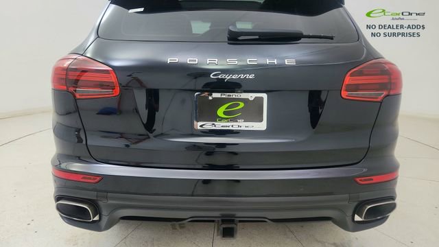Used 2016 Porsche Cayenne AWD/4WD image 11