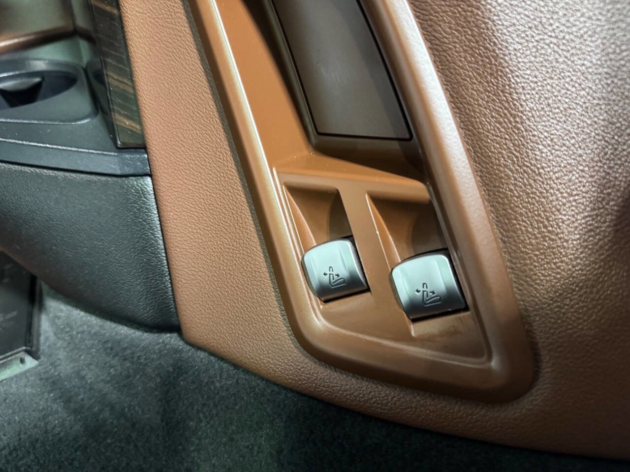 Used 2021 BMW X7 xDrive40i w/ Premium Package image 19