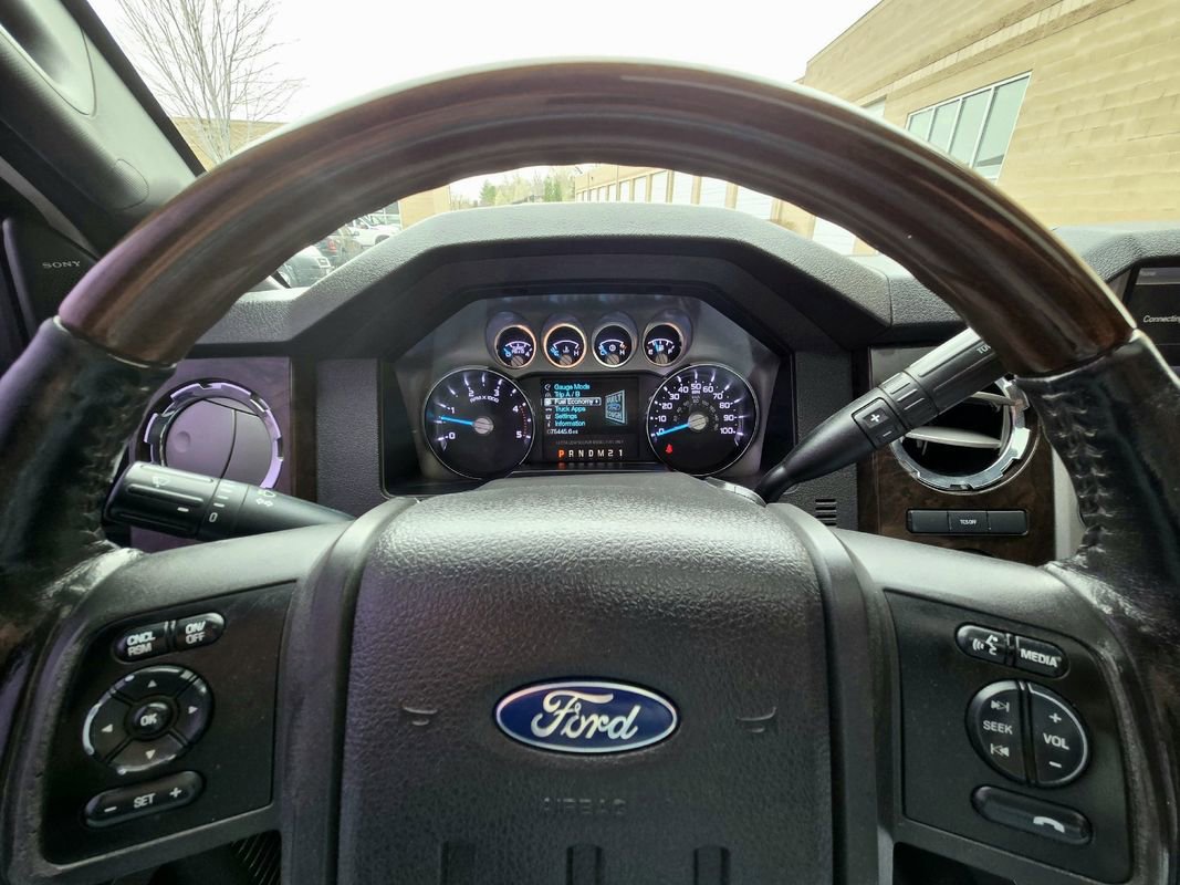Used 2014 Ford F450 Platinum image 30