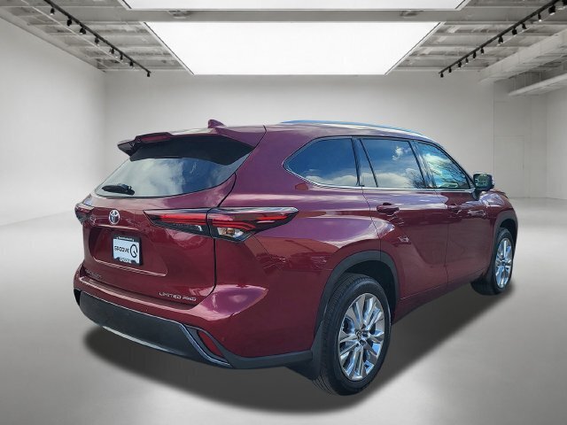 New 2026 Toyota Highlander Limited AWD/4WD image 5