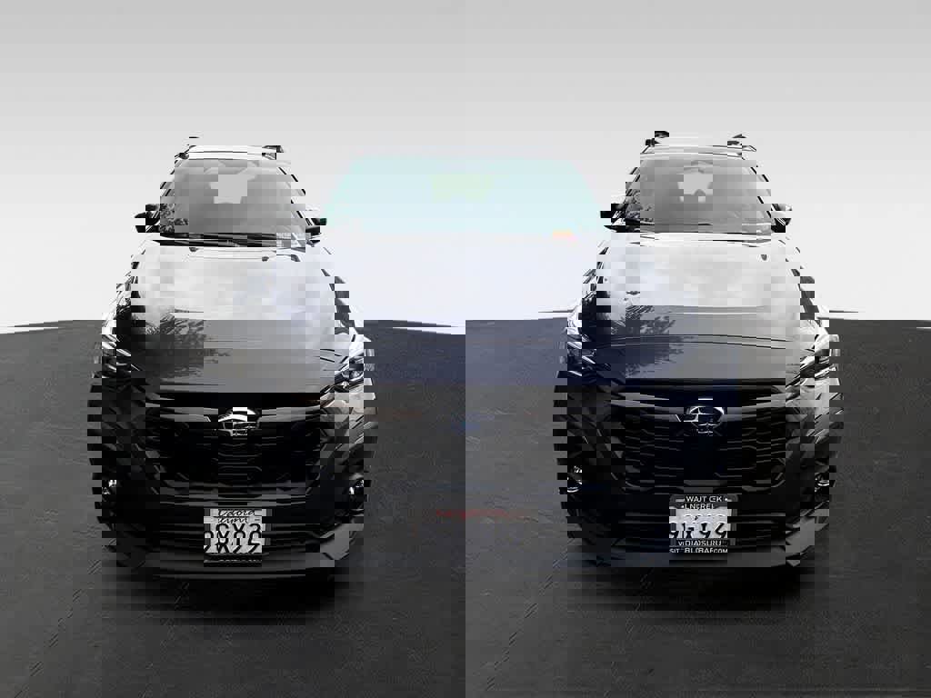 Certified 2024 Subaru Crosstrek 2.5i Limited w/ Crosstrek Mirror Package AWD/4WD image 3