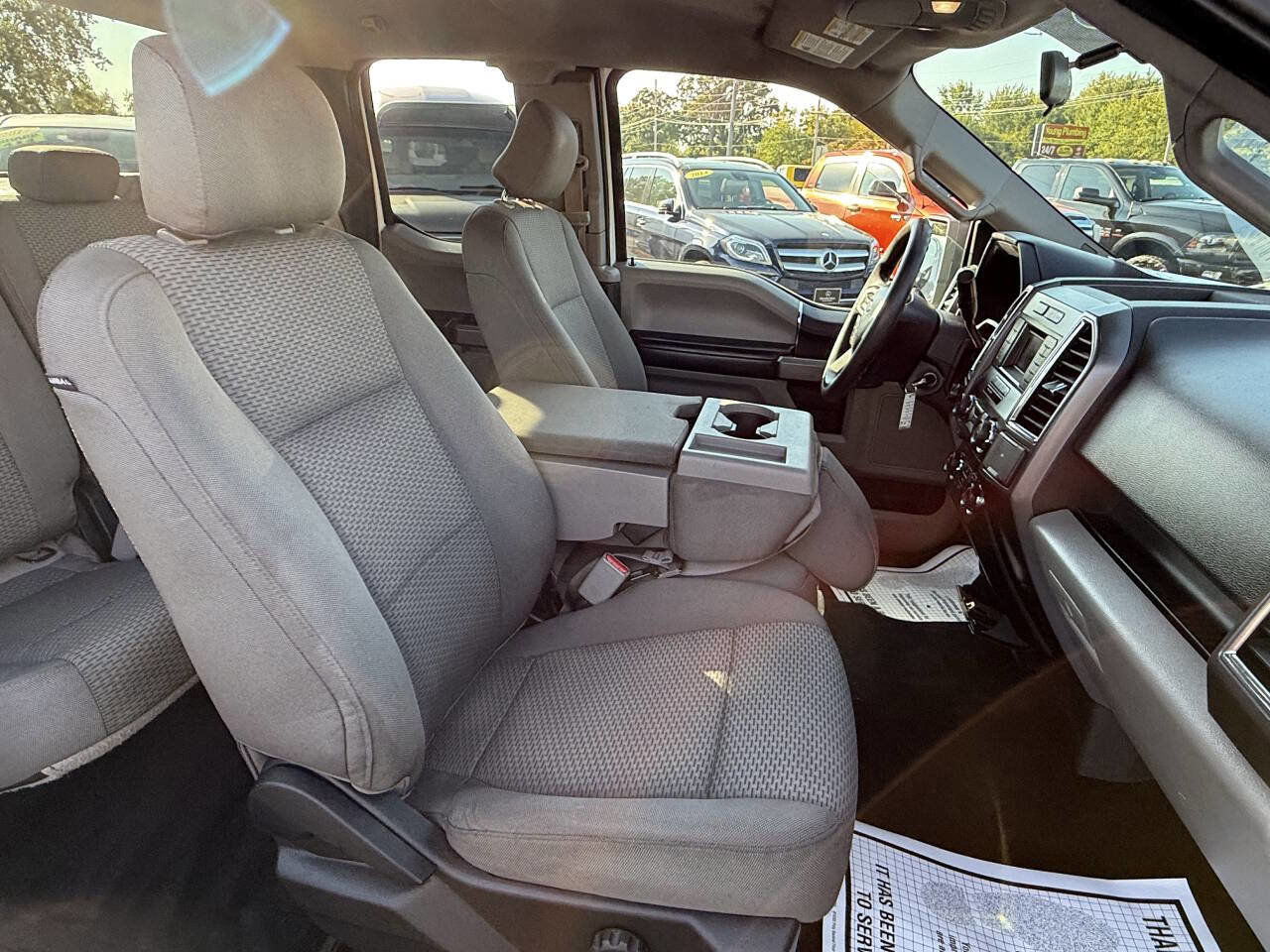 Used 2016 Ford F150 XLT image 22