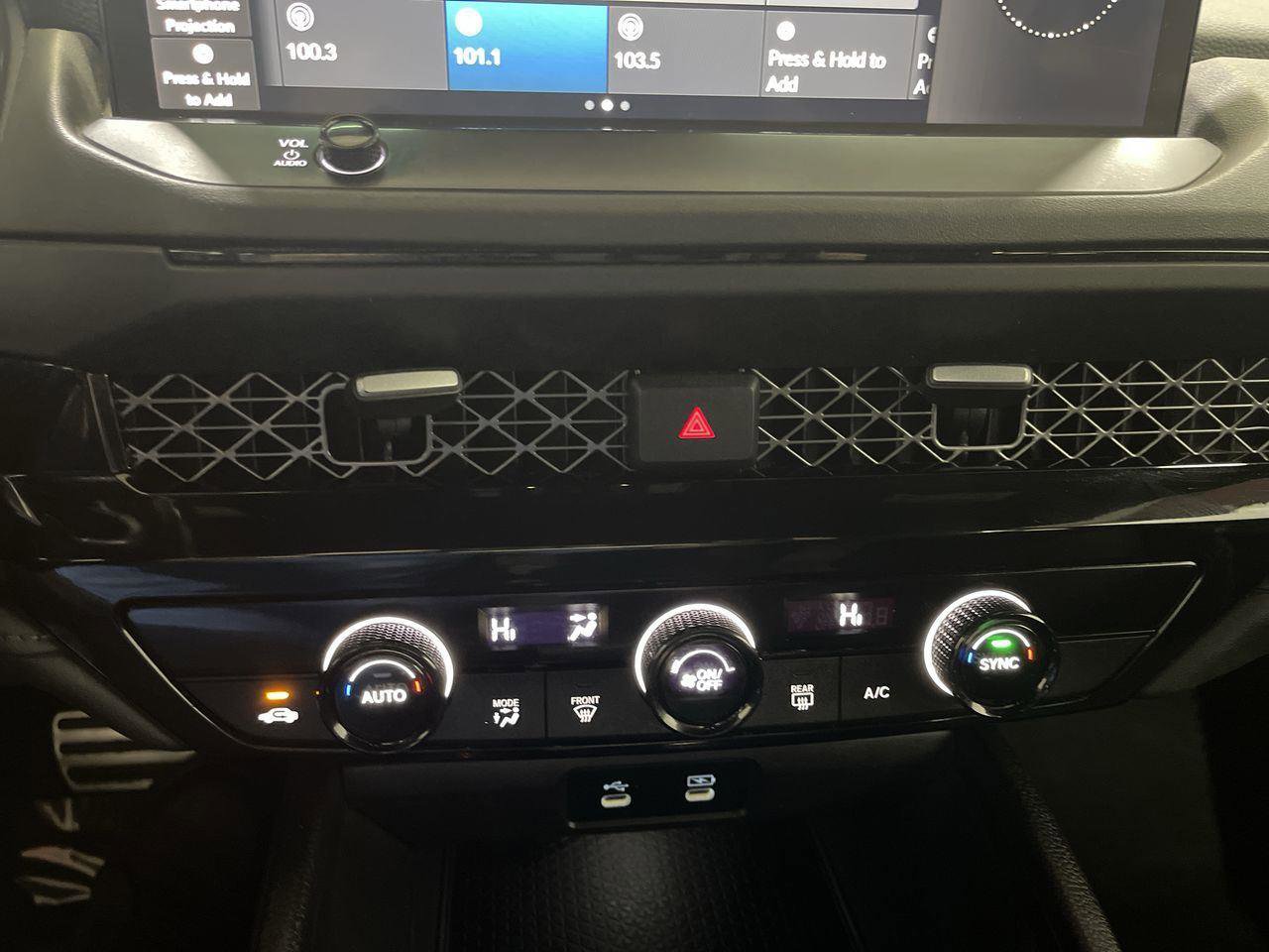 Used 2023 Honda Accord Sport image 18