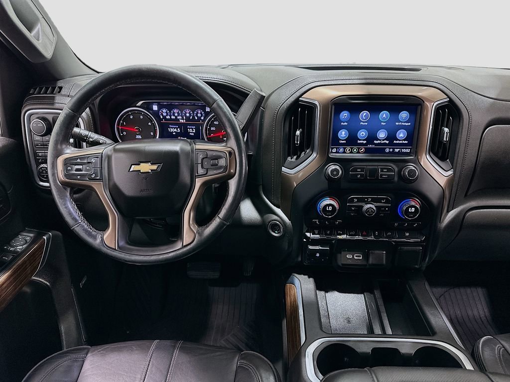 Used 2022 Chevrolet Silverado 3500 High Country w/ Safety Package II image 24