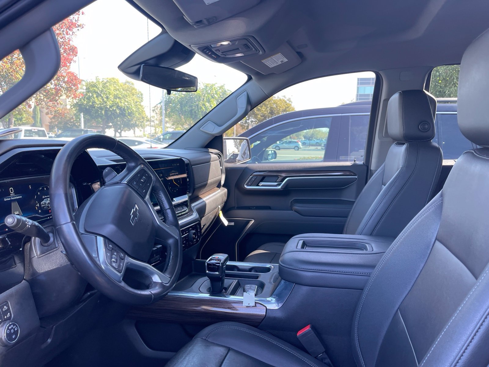 Used 2022 Chevrolet Silverado 1500 RST AWD/4WD image 5