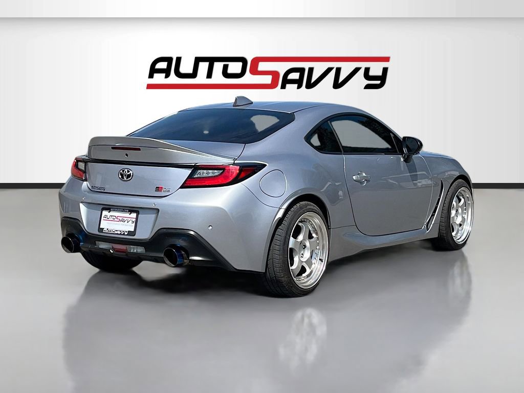 Used 2023 Toyota GR86 Premium w/ ALL Weather Mat Package (TMS) image 7