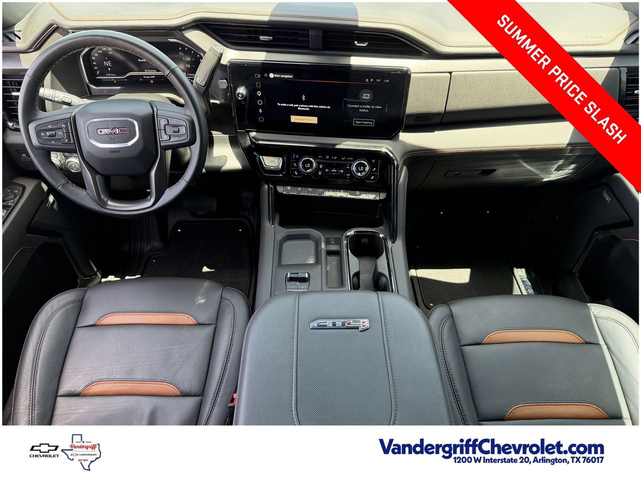 Certified 2025 GMC Sierra 2500 AT4 AWD/4WD image 10