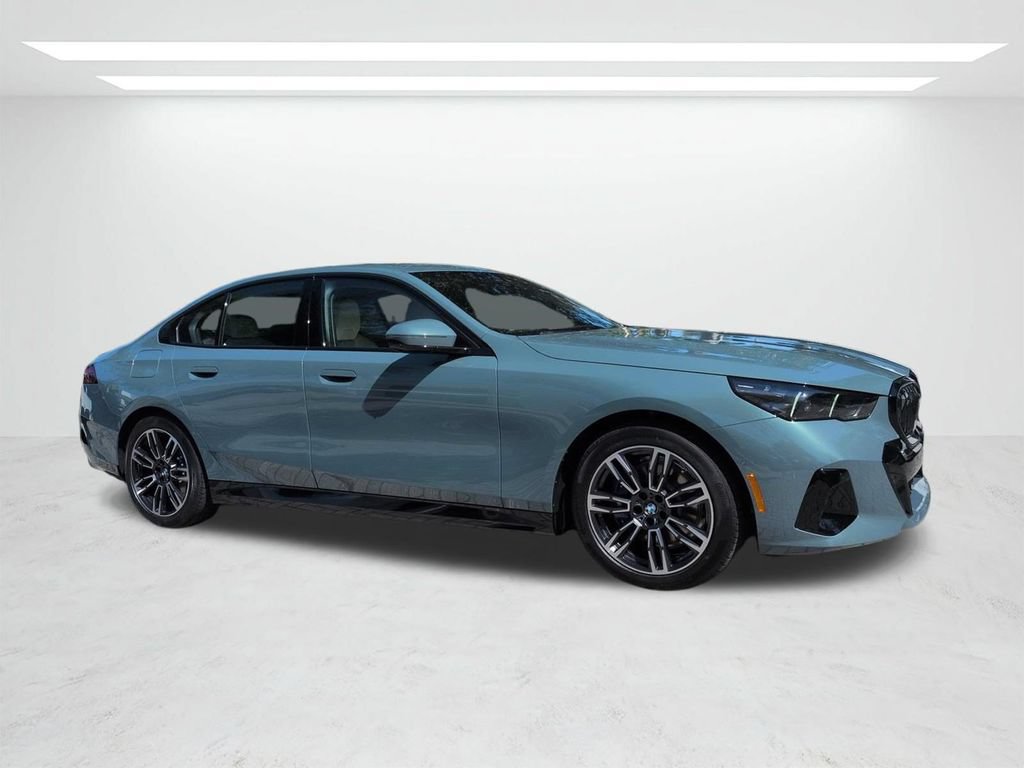 New 2027 BMW 530i w/ M Sport Package RWD image 2