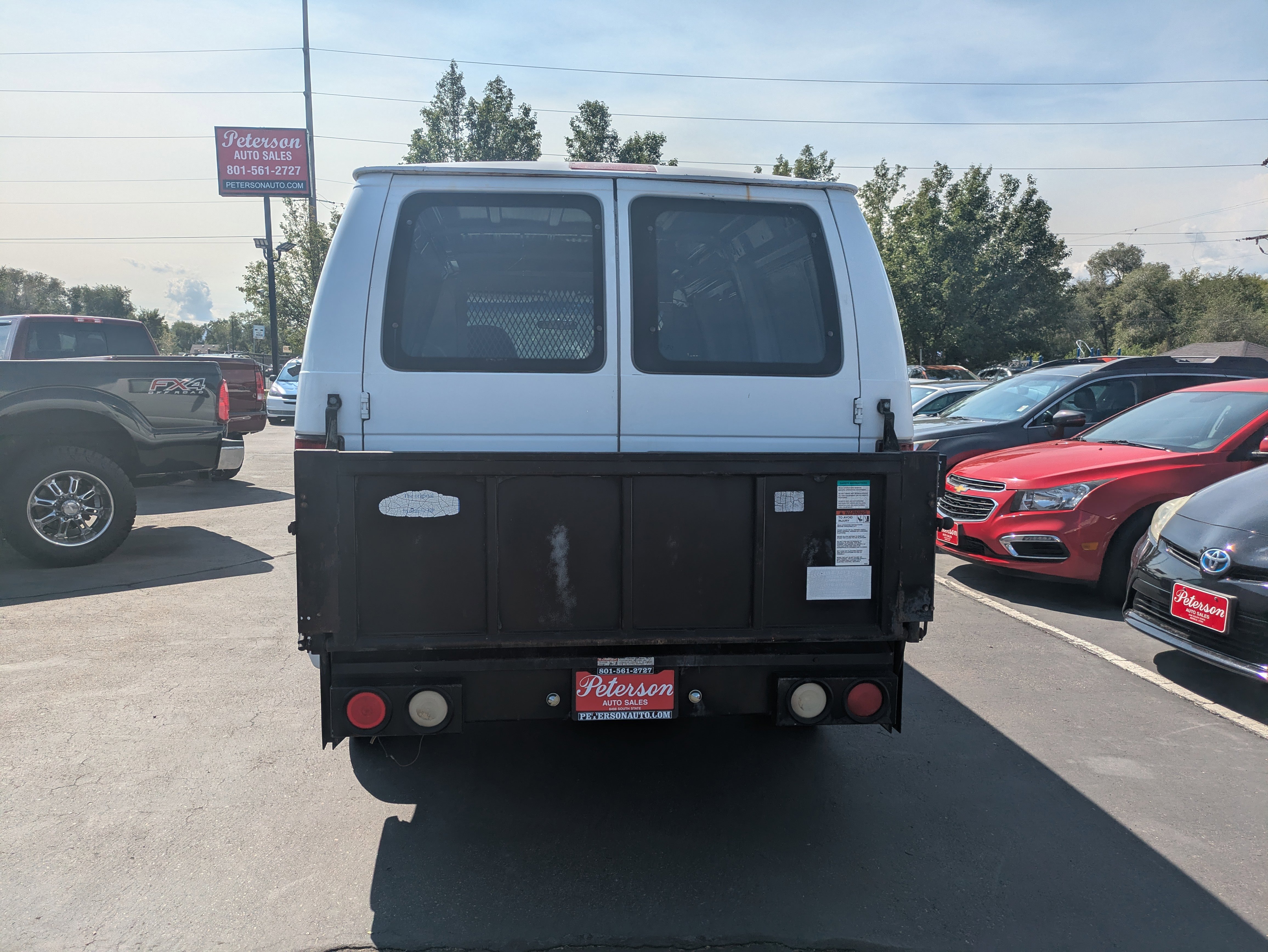 Used 1998 Ford E-350 and Econoline 350 image 10