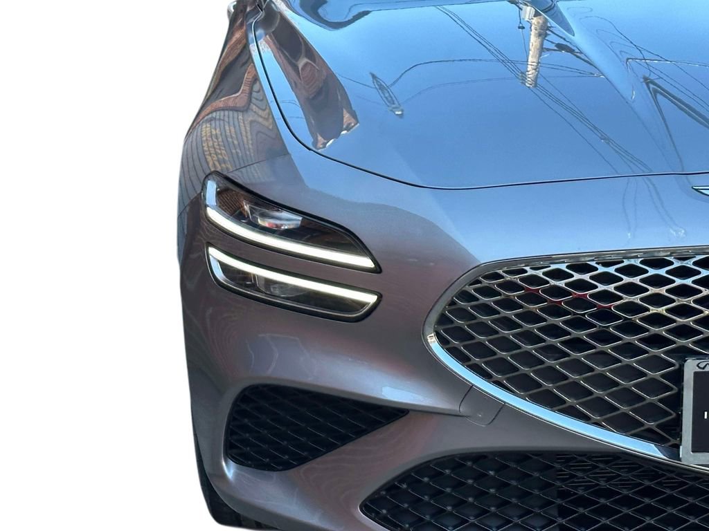 Used 2025 Genesis G70 2.5T AWD/4WD image 8