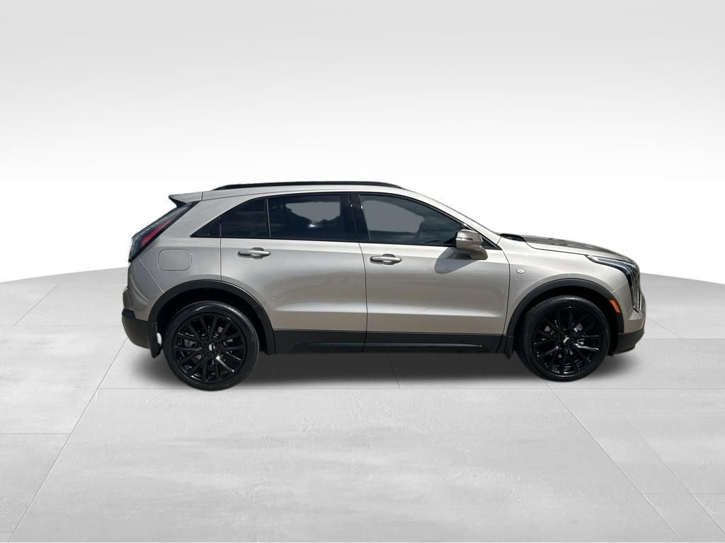 Used 2023 Cadillac XT4 Sport FWD image 6