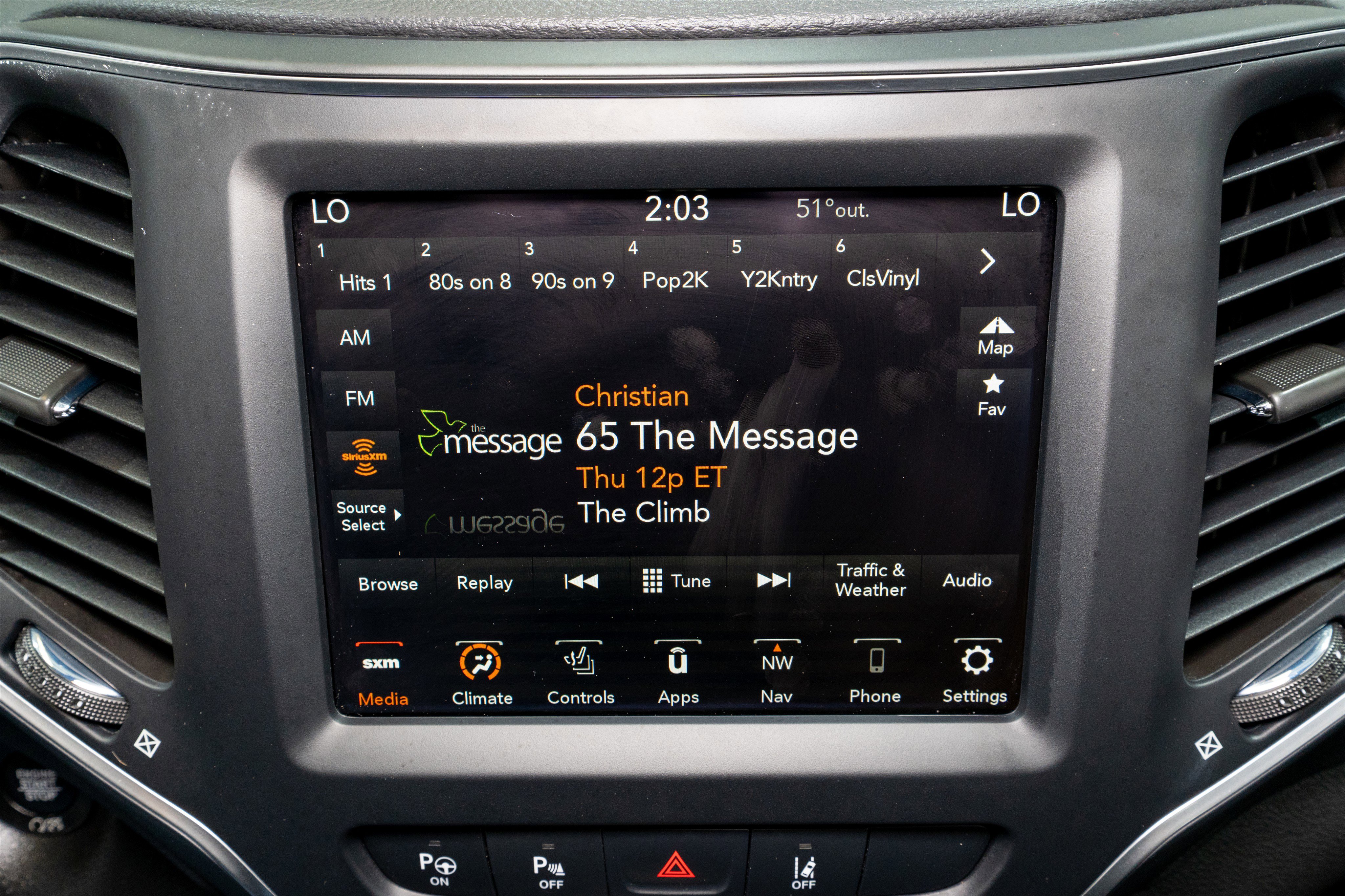 Used 2023 Jeep Cherokee Altitude Lux w/ Lux Elite Package AWD/4WD image 19