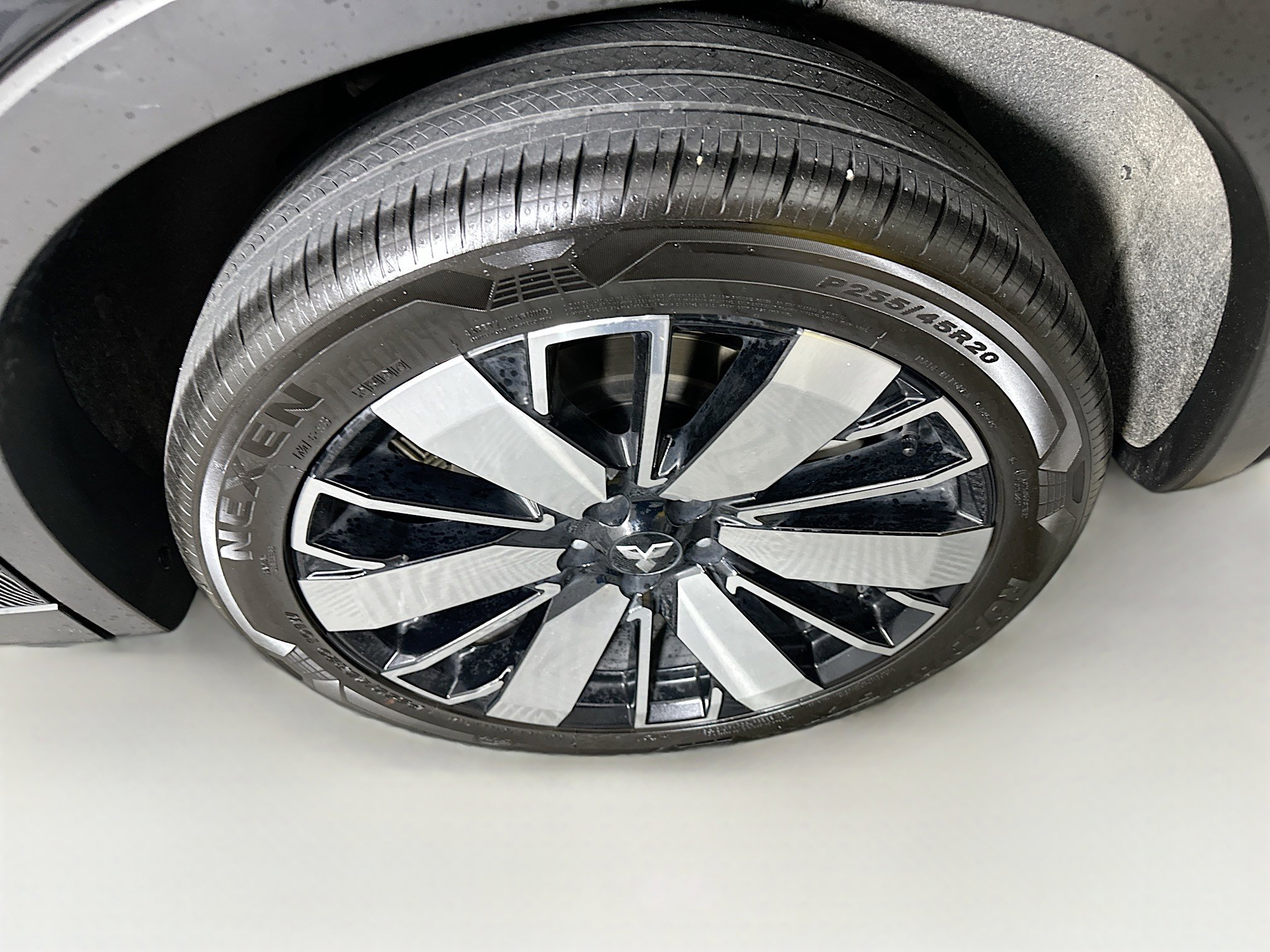 Used 2025 Mitsubishi Outlander SE image 11
