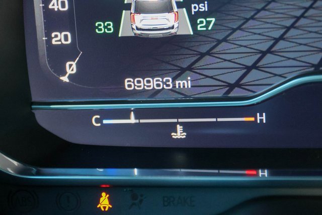 Used 2022 GMC Yukon XL SLT image 38