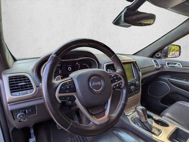 Used 2017 Jeep Grand Cherokee Summit RWD image 10