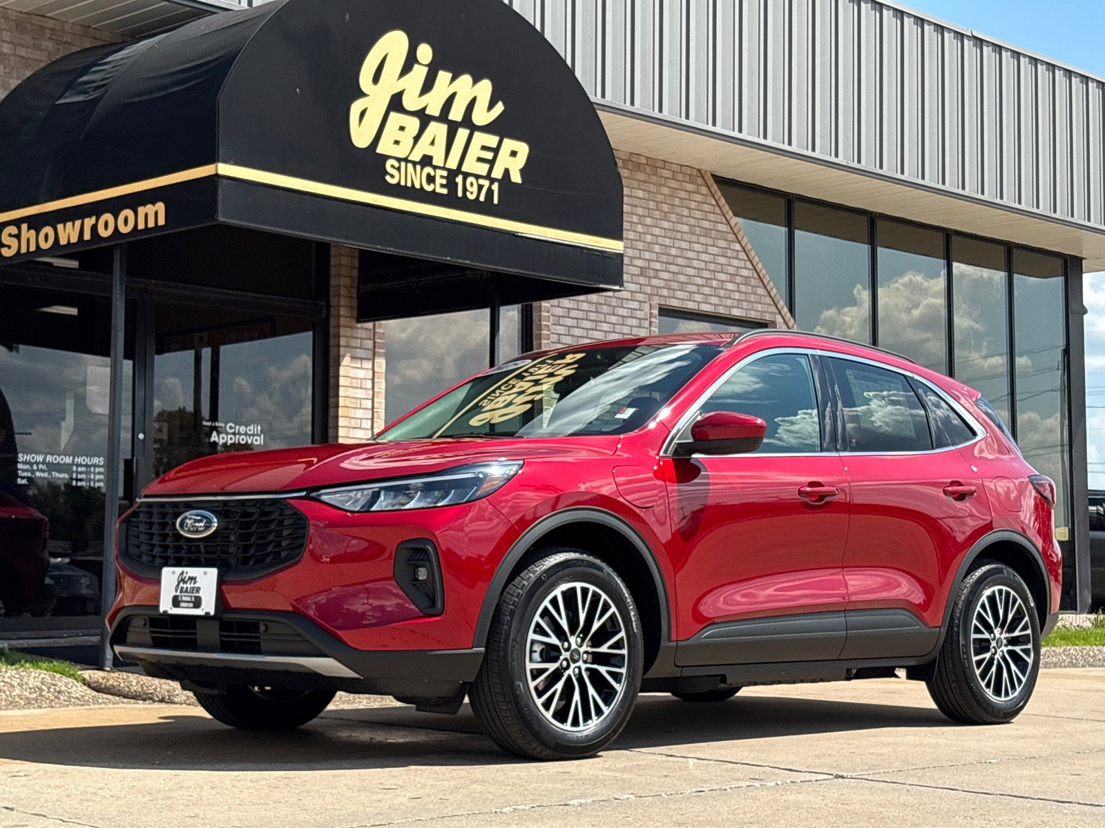 New 2025 Ford Escape SE