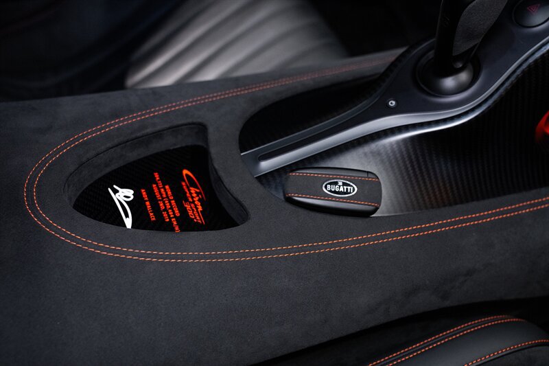 Used 2022 Bugatti Chiron Super Sport AWD/4WD image 55