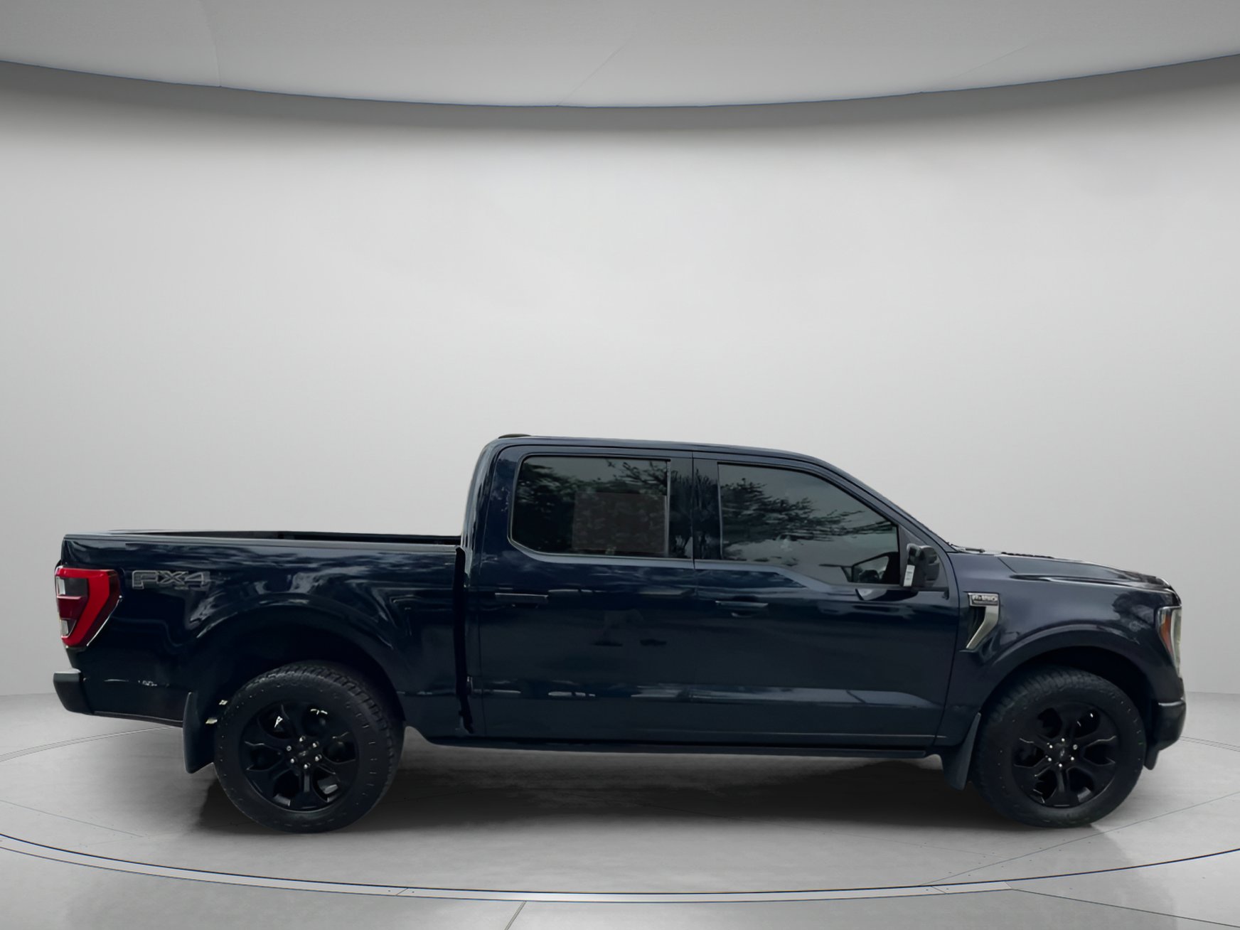 Certified 2023 Ford F150 Platinum w/ Equipment Group 701A High image 32