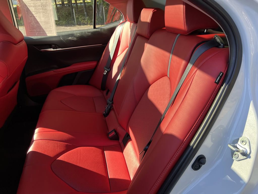 Used 2023 Toyota Camry XSE image 17