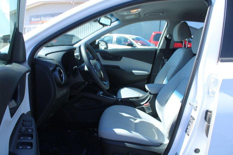 Used 2023 Hyundai Kona SEL AWD/4WD image 8