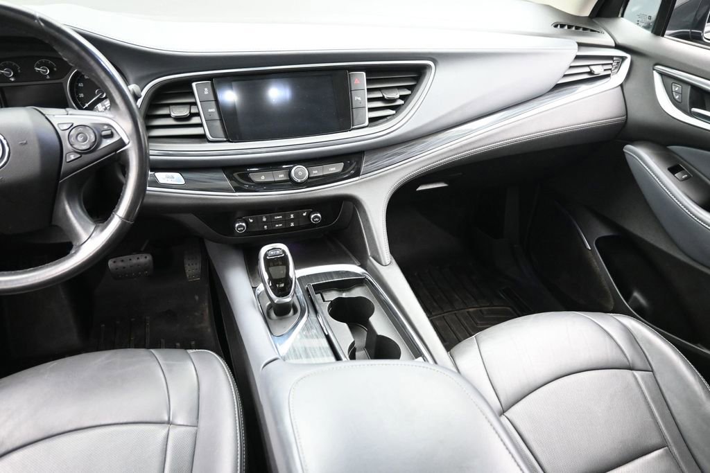 Used 2019 Buick Enclave Essence AWD/4WD image 13
