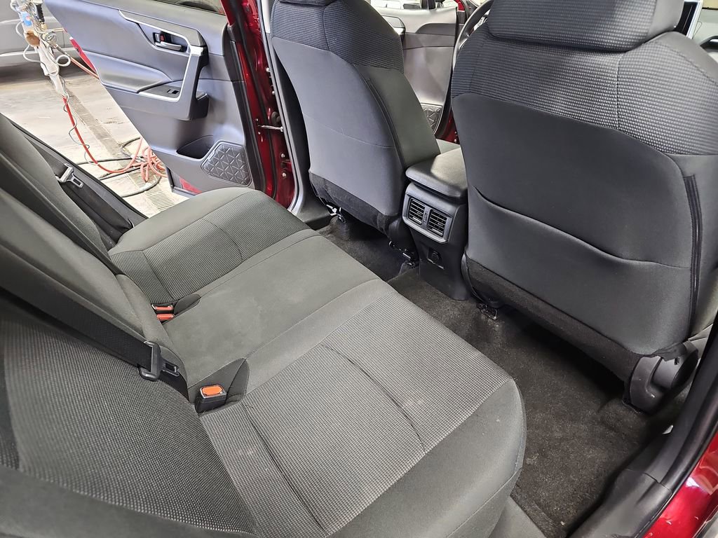Used 2024 Toyota RAV4 LE AWD/4WD image 11
