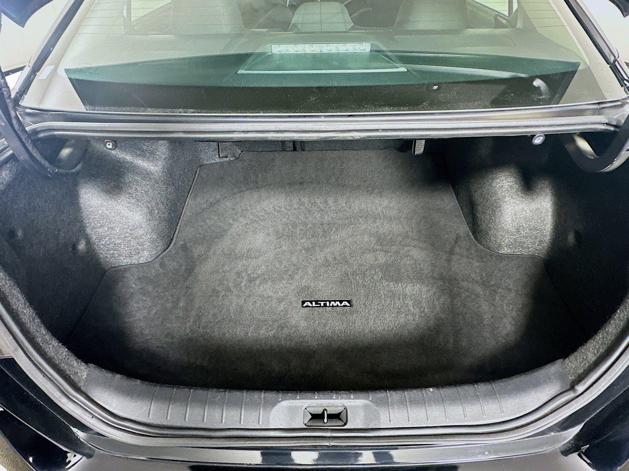 Used 2024 Nissan Altima 2.5 SV image 26
