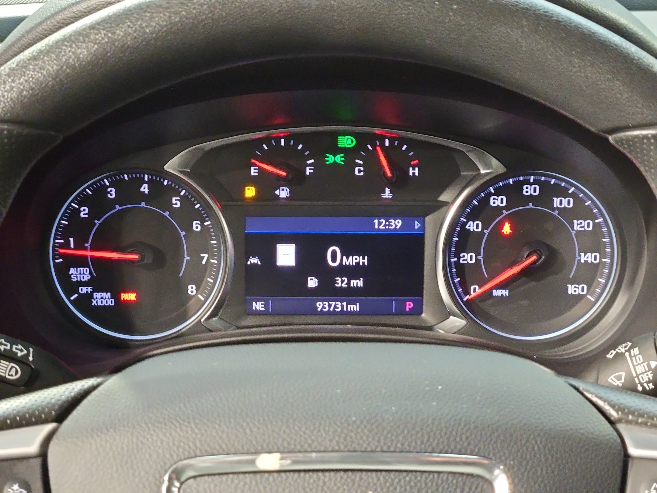 Used 2022 GMC Terrain SLE w/ Driver Convenience Package FWD image 15