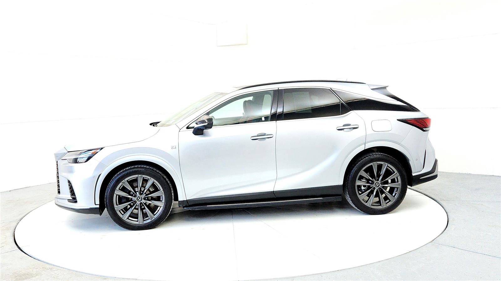 Used 2024 Lexus RX 350 F Sport image 3