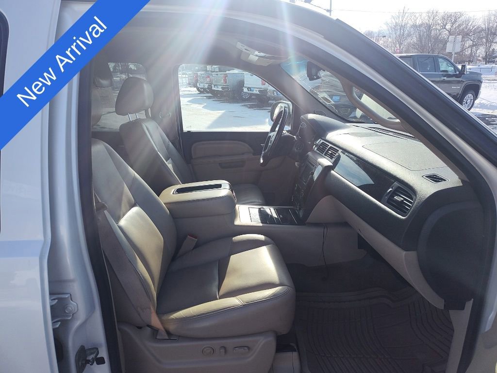 Used 2011 GMC Yukon Denali image 15