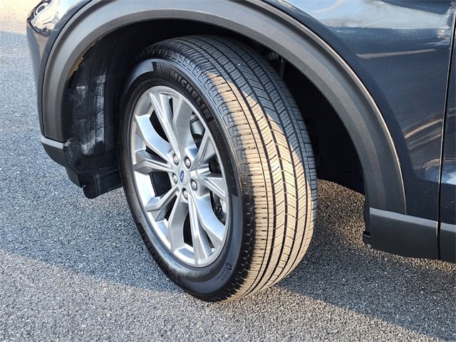 Certified 2023 Ford Explorer XLT w/ Equipment Group 202A image 35