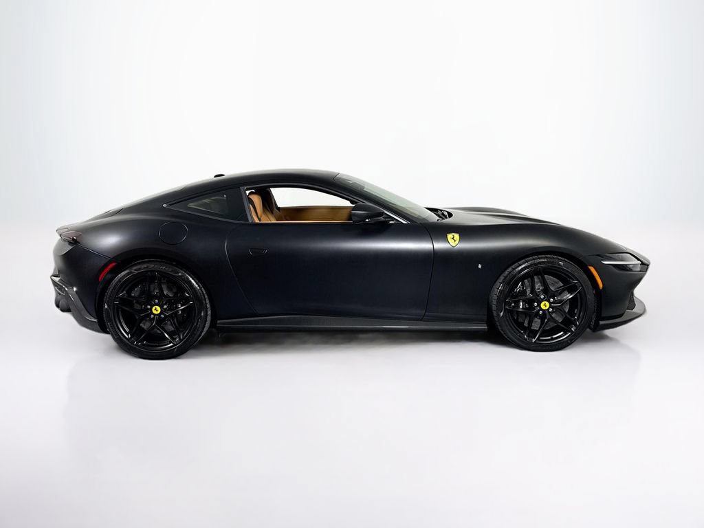 Certified 2024 Ferrari Roma RWD image 10