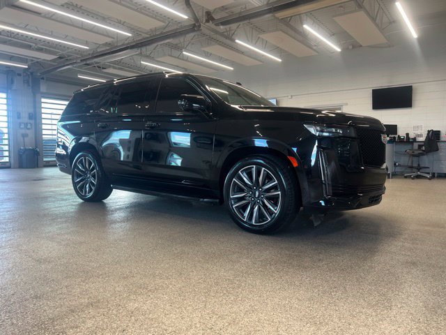 Used 2022 Cadillac Escalade Sport w/ Touring Package AWD/4WD image 3