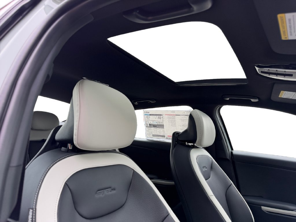 New 2026 Kia K4 EX FWD image 5