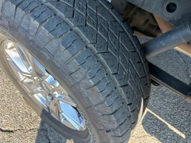 Used 2015 Ford F150 XLT w/ Equipment Group 302A Luxury AWD/4WD image 29