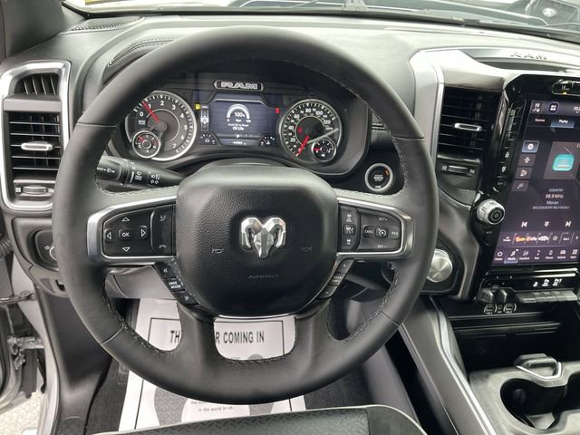 Used 2025 RAM 1500 Laramie w/ Sport Appearance Package AWD/4WD image 15