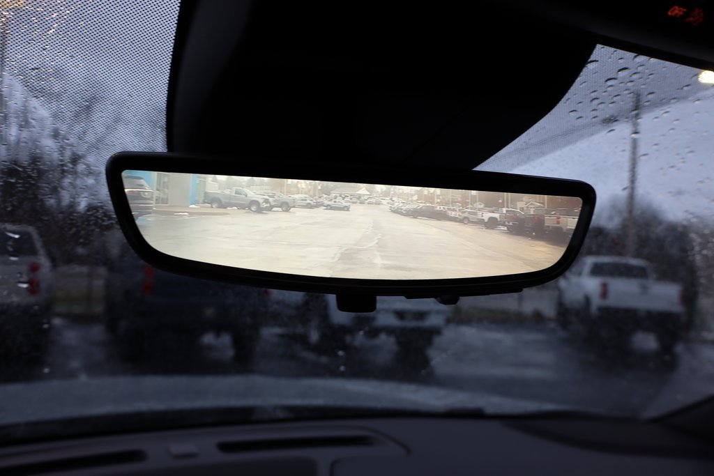 Used 2023 Chevrolet Tahoe Premier image 12