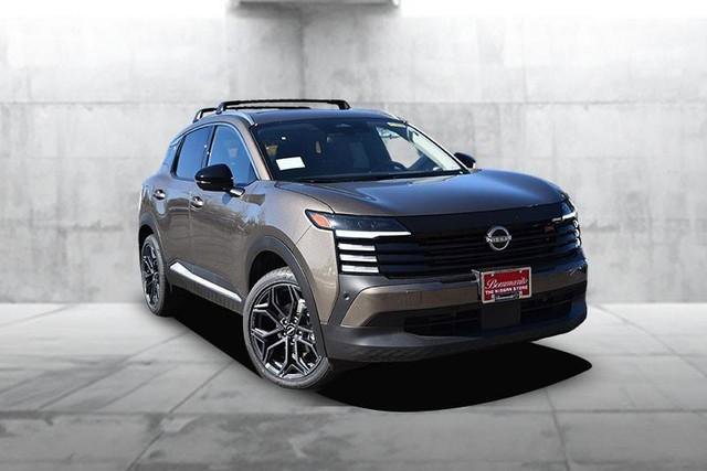 New 2026 Nissan Kicks SR w/ SR Premium Package image 2