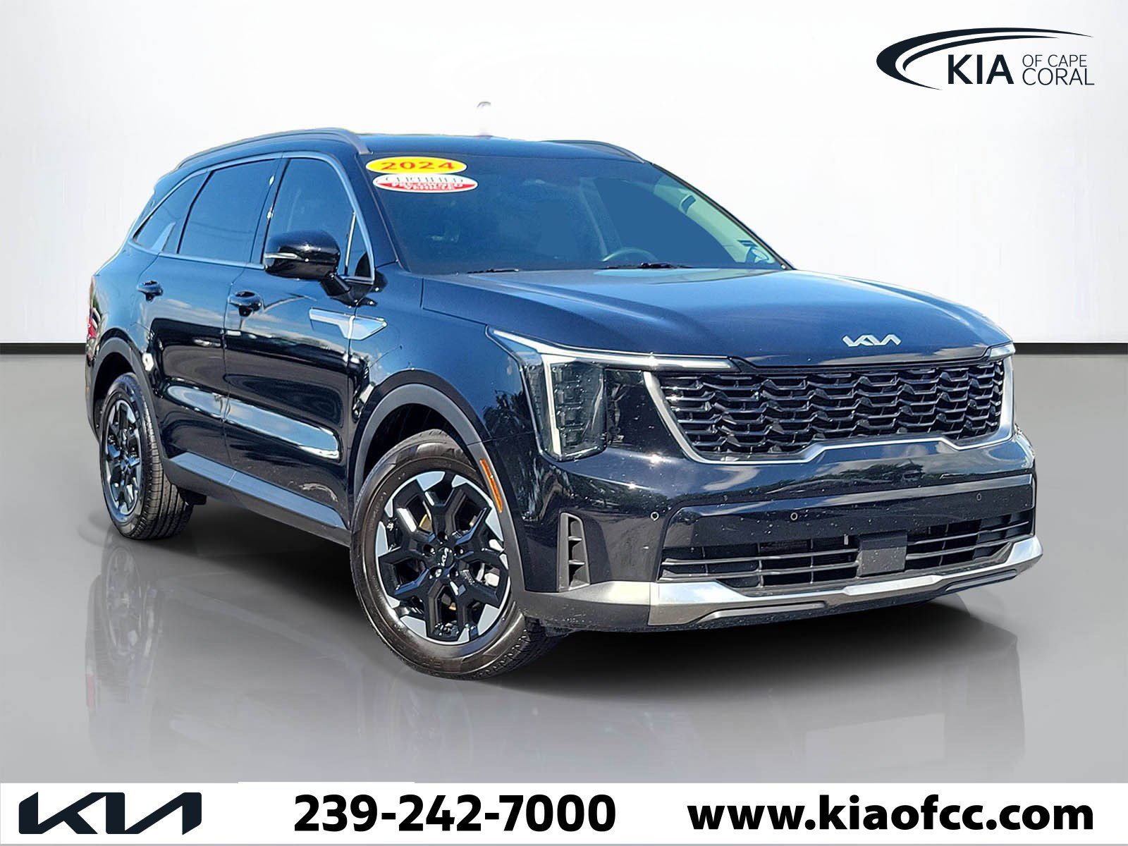 Certified 2024 Kia Sorento S FWD image 1
