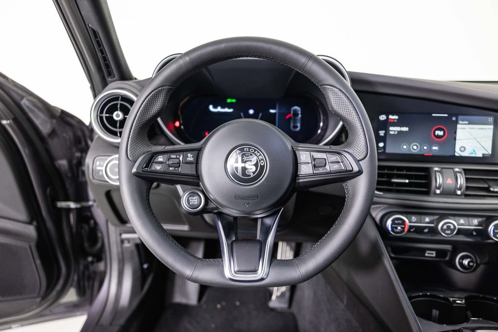 New 2026 Alfa Romeo Giulia AWD image 21