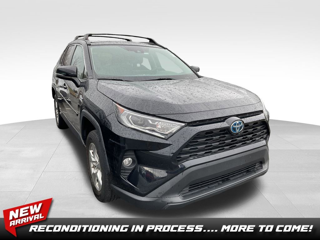 Used 2019 Toyota RAV4 XLE w/ Convenience Package