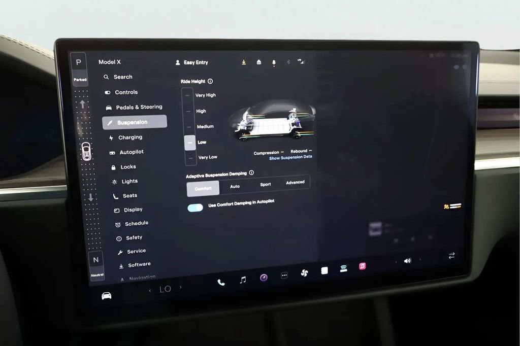 Used 2023 Tesla Model X AWD/4WD image 17