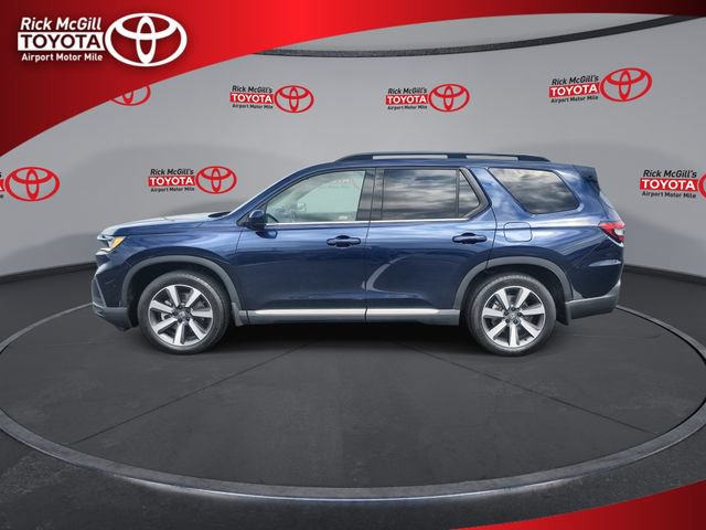 Used 2023 Honda Pilot Touring image 5