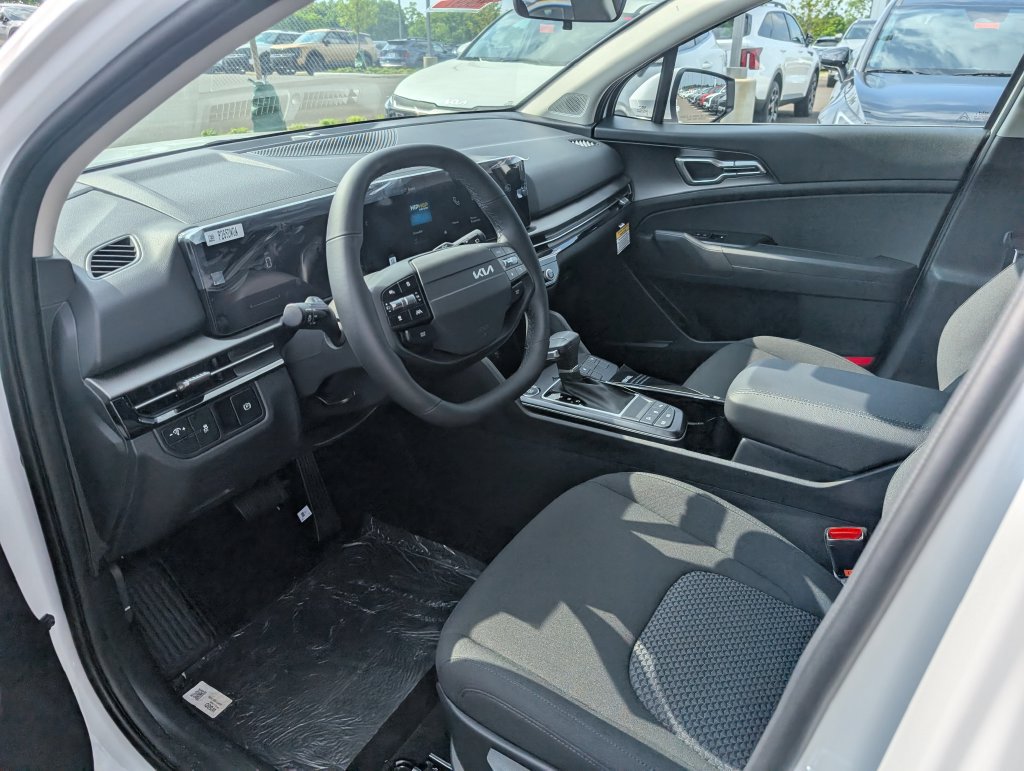 New 2026 Kia Sportage LX AWD/4WD image 12